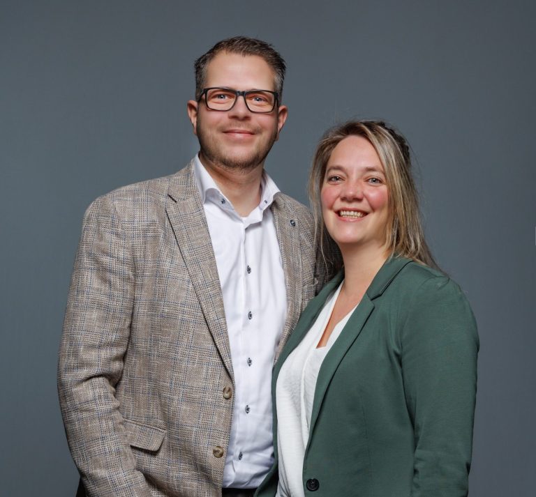 Een foto van Hans en Sandra in Barcelona, een foto van de zelfstandig reisadviseurs van het Reispaviljoen Zelfstandig reisadviseur